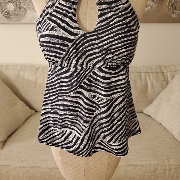 Raisins Curve Mombasa Print Underwire Tankini 16W - Picture 4 of 10